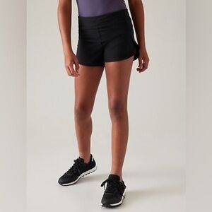 Athleta Girl Sprinter Short L/12 Black